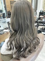 ネウィ 宮崎店(newi)&nbsp;透明感グレージュ×ゆるウェーブロング