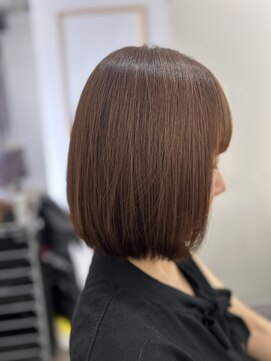 アトレ 福岡大名店(attrait) 美髪縮毛矯正で叶うストレートボブ