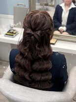 アリエス 渋谷駅東口店(Aries)&nbsp;髪の毛リボンのハーフアップ