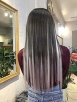 ボンビィヴァン(bon-vivant)&nbsp;シルバーアッシュとホワイトのシールエクステ