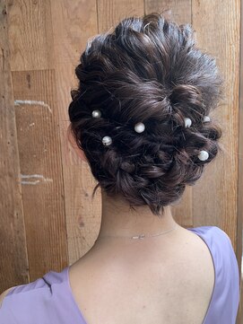 ボンドヘアーアンドスタイル(bond hair&style) アップスタイル