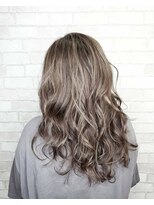 サネリ(Saneli)&nbsp;白髪染め&グレージュハイライト