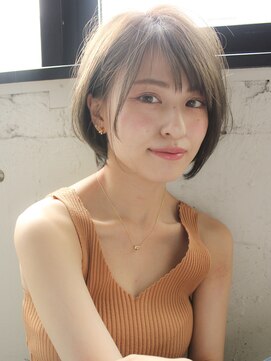 アグノス 青山(Agnos) 20代30代小顔前髪くびれイメチェンラベンダーカラーショート