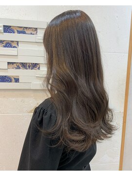 ラフューネ ヨコハマ(Raffune Yokohama) グレージュ/Raffune Yokohama SAYA