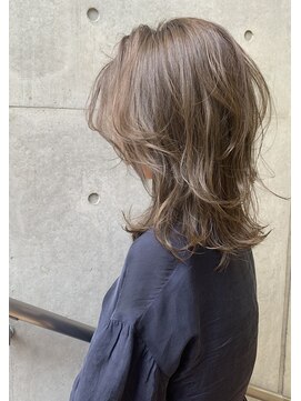 ウノプリール 西梅田ハービスプラザ店(uno pulir) ヘルシーレイヤースタイル【新里】