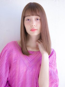 ルティア(Lutia) サラサラストレート　ピンクベージュカラー