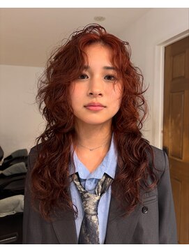 ナループロアツム(Nalu pu loa Tsum) レイヤーパーマ/ブリーチなしダブルカラー/ウルフパーマ