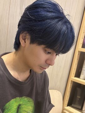 フリーラ 表参道(freera) 少し暗めのブルーカラー