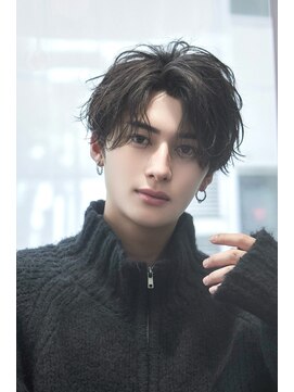 オーシャントーキョー 渋谷神南(OCEAN TOKYO) ツーブロック黒髪ニュアンスルーズセンターパート