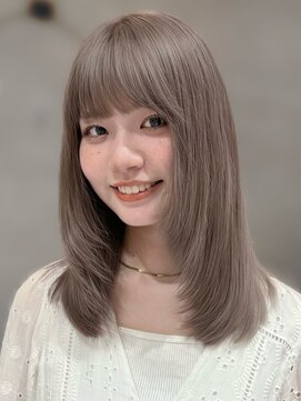 アトロ(Atoro) 梅田/レイヤー/暗めカラー/グレージュ/ニュアンスカラー