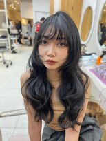 エレノア 新宿新南口(Eleanor) トレンドレイヤー/フォワード巻き