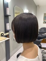 グク(GUK)&nbsp;ミニボブ〔沼津/インナーカラー/トリートメント/ダブルカラー〕