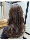 《era》ショコラアッシュ　なみなみウェーブ　透明感　みわ