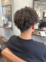 ナンバー ソポ 札幌/ジャム 札幌(N° sopo/JAM)&nbsp;ソフトツイストパーマ刈り上げマッシュショートレイヤー スーツ