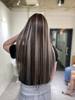 アルマバイロサ(ALMA by ROSA) 暗髪グレージュ×ROSAエクステ/担当:【ギャル仙人】RENTA