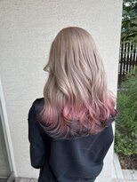 ヘアメイク アリープ(HAIR MAKE ALEAP)&nbsp;ホワイトピンクブラック