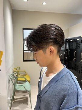 ステージ(STAGE) ダウンパーマ 韓国メンズヘア ニュアンスパーマ