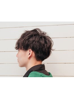 メンズの魅力を最大限に引き出し、周りと差をつける！再現性の高いメンズスタイルをご提供します。