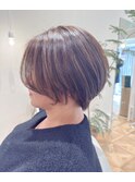 ハイライトショートボブ