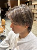 センターパートスパイラルパーマツーブロック刈り上げメンズヘア