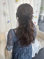 ヘアセット専門サロン by OKINAWA WATABE WEDDING 那覇店 ハーフアップ