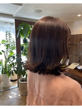 インビテーション(invitation) 外はねボブヘア