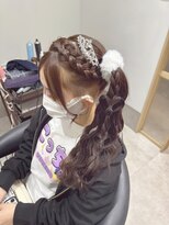 モナルダ(Monarda)&nbsp;10代20代30代/ヘアセット/結婚式/パーティ【岡山】