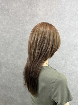 クリーブ 池袋(creeb) ミルクティーベージュ モカブラウン