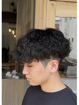 メンズギフト(men's GIFT) 刈り上げツーブロック波巻きスパイラルパーマメンズマッシュ