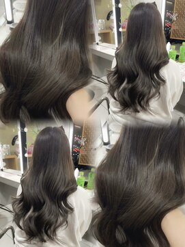 韓国　レイヤーカット　ブリーチ　ダブルカラー　髪質改善