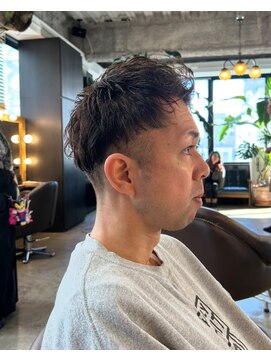 ビハインドザカーテン(BEHIND THE CURTAIN) 【メンズスタイル】ショートスタイル×白髪染めを使わない白髪染