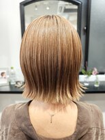 パレータ(PALETA)&nbsp;ブリーチ毛も艶めく大人の外ハネボブ