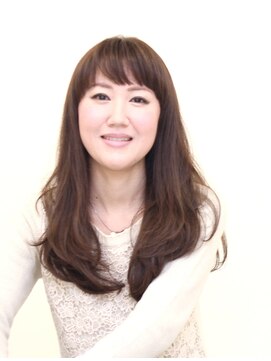 プラウド(proud) 前髪　オトナ可愛い　重め　ゆるふわ　ワンカール　カラー