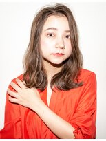 オーガスト ヘア ネイル(AUGUST hair nail) 大人カールミディ　 アッシュブラウン　大人ミディアム