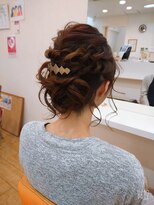 ニューカンヌ 美容室&nbsp;アップスタイル