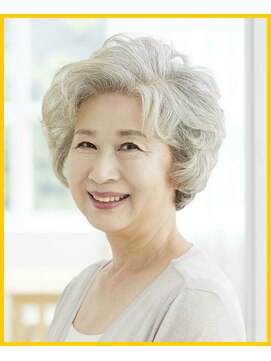 ヘアー リラックス 風香(HAIR RELAX) グレイヘア(白髪)のパーマスタイル・50代60代70代80代