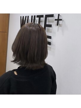 アンダーバーホワイト 南海難波店(_WHITE) ネオウルフ