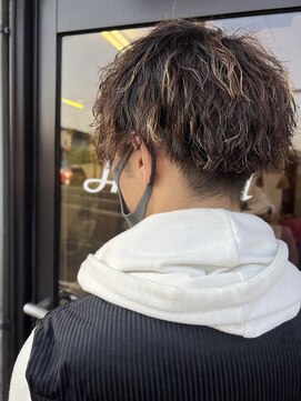 ヘアショップ ホップエム(HAIR SHOP HOP M) ツイストスパイラル
