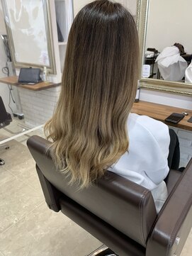 リッシュ 市原店(Lish) グラデーションカラー