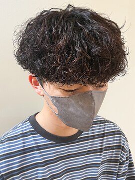 キャンバス バイ ネオリーブ 横浜西口(Canvas by neo.) プードルパーマ 刈り上げマッシュ 耳だしマッシュ