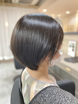 フェリシータ 高槻店(felicita) くびれショートボブ2