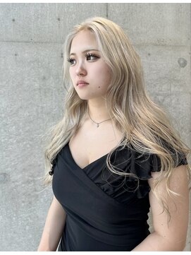 カケル(×.) ホワイトベージュ/まろベージュ