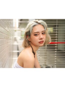 ケアブリーチで痛ませず理想のカラーを叶える。【エクステ/ケアブリーチ/髪質改善/レイヤー/縮毛矯正】