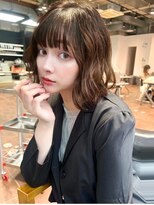 ヴェイン 渋谷(vain)&nbsp;ぱっつん前髪 ショートパーマ ダークブラウン ウェーブヘア