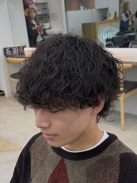 フィフス 栄(fifth) 波巻きスパイラルパーマツイストスパイラルパーマウルフ名古屋栄