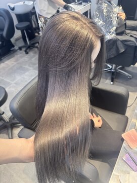 ホープ(hope) ミルクティーグレージュ×ロング【梅田｜Yu-ki】