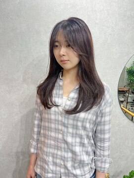 エイム(AiM) レイヤーカット×透明感カラー×20代