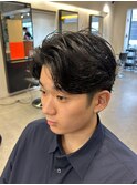 立体感×ナチュラルなフェザーパーマ