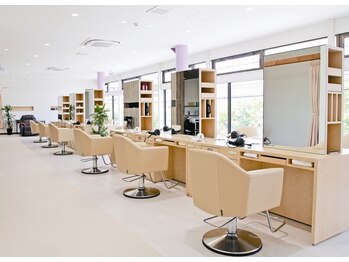 ジャムズ 柳井店(JAM's)の写真/【柳井/駐車場有】ダメージレスで自然なストレートを実現◎理想のヘアを一緒に作りましょう！