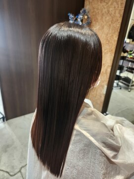 ミューテ(Mu-te) 髪質改善トリートメントとカラーでツヤツヤ